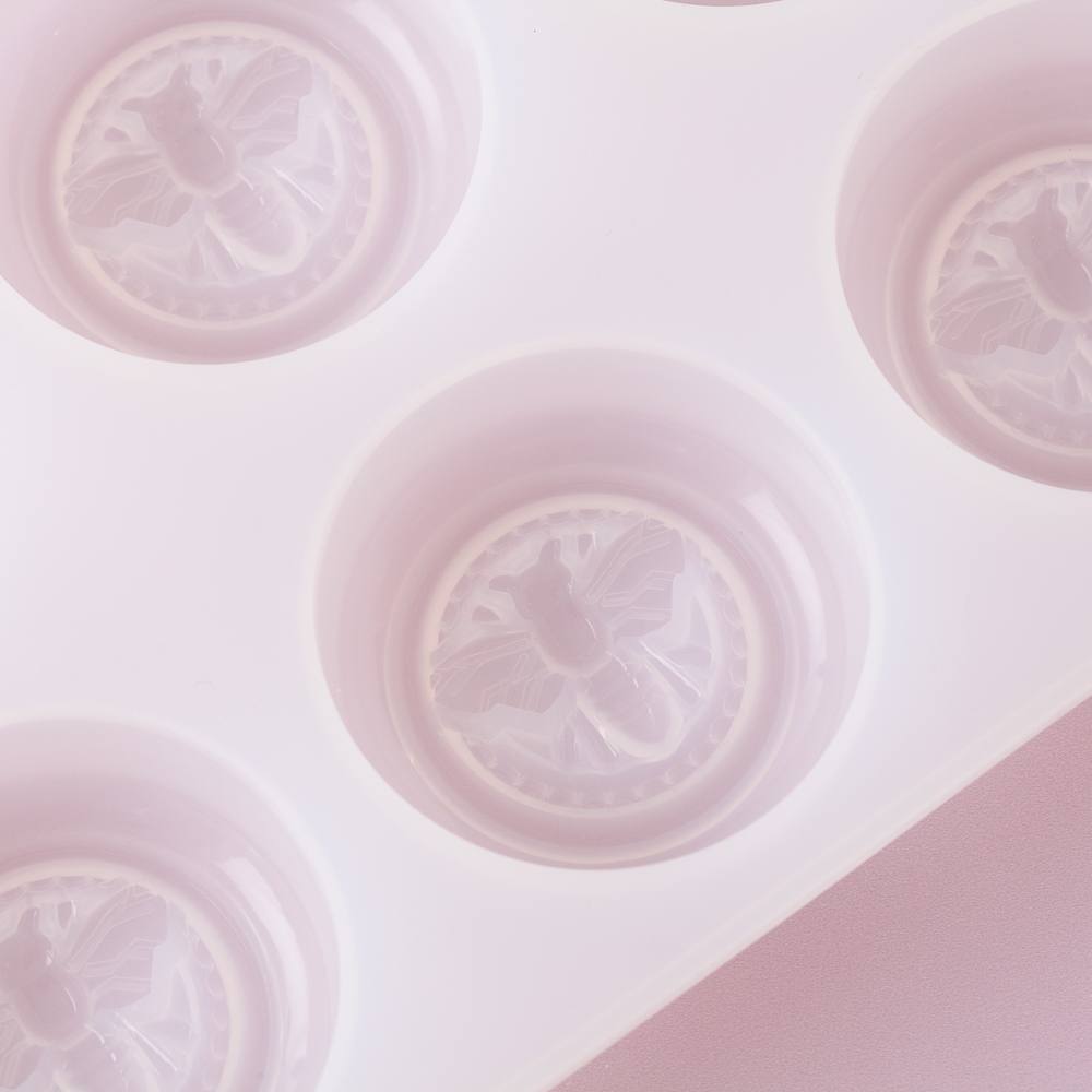 6 Cavity Bee Silicone Mold image number null