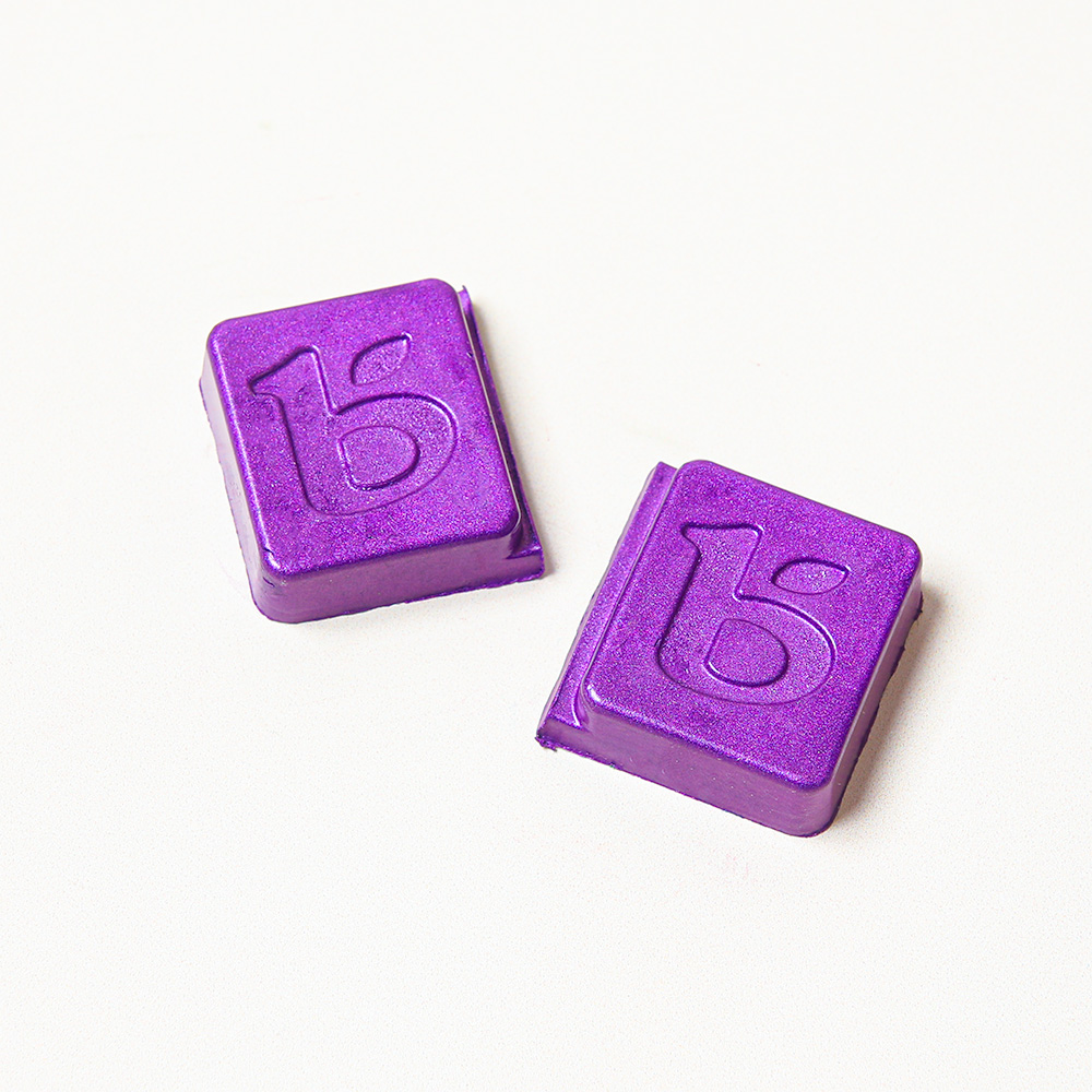 Queen's Purple Color Block image number null