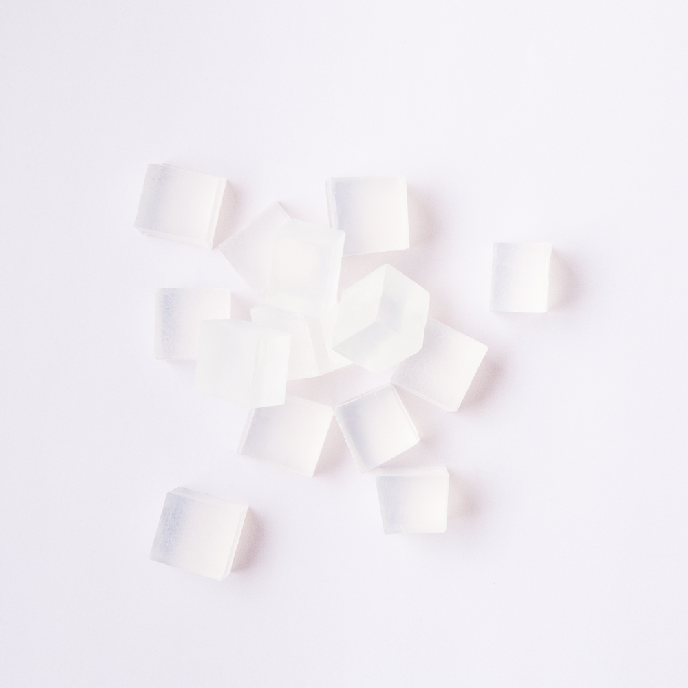 Studio Clear Melt and Pour Soap Base image number null