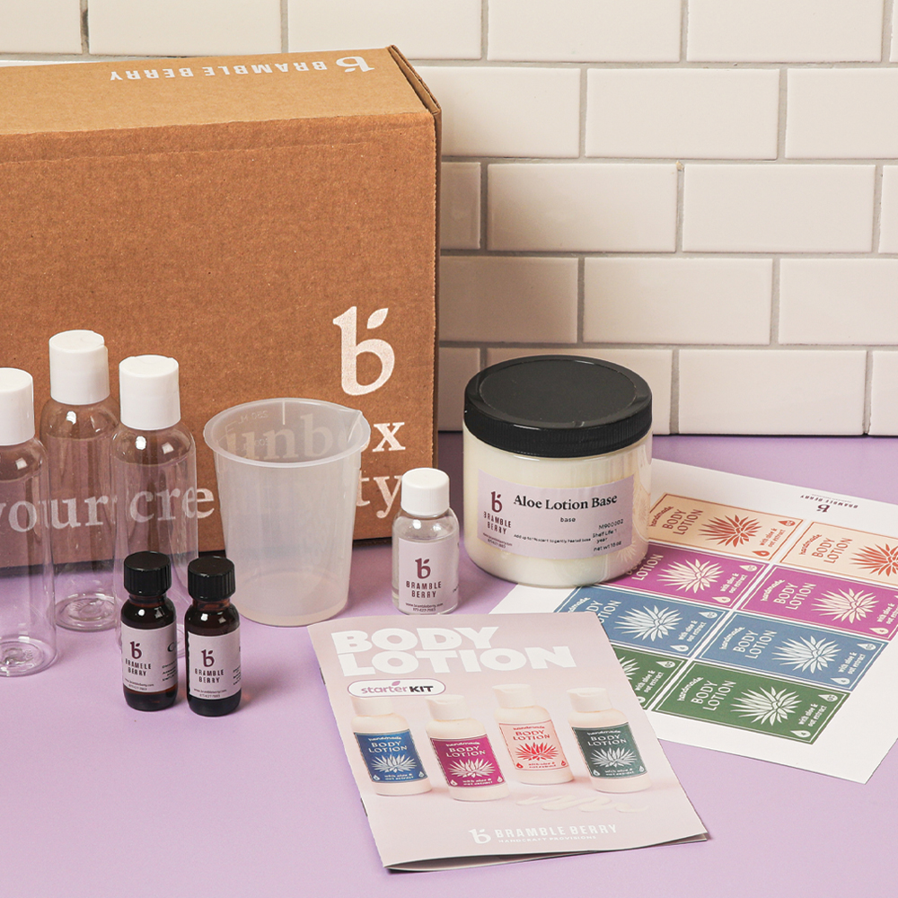 Berries and Cashmere Lotion Starter Kit image number null