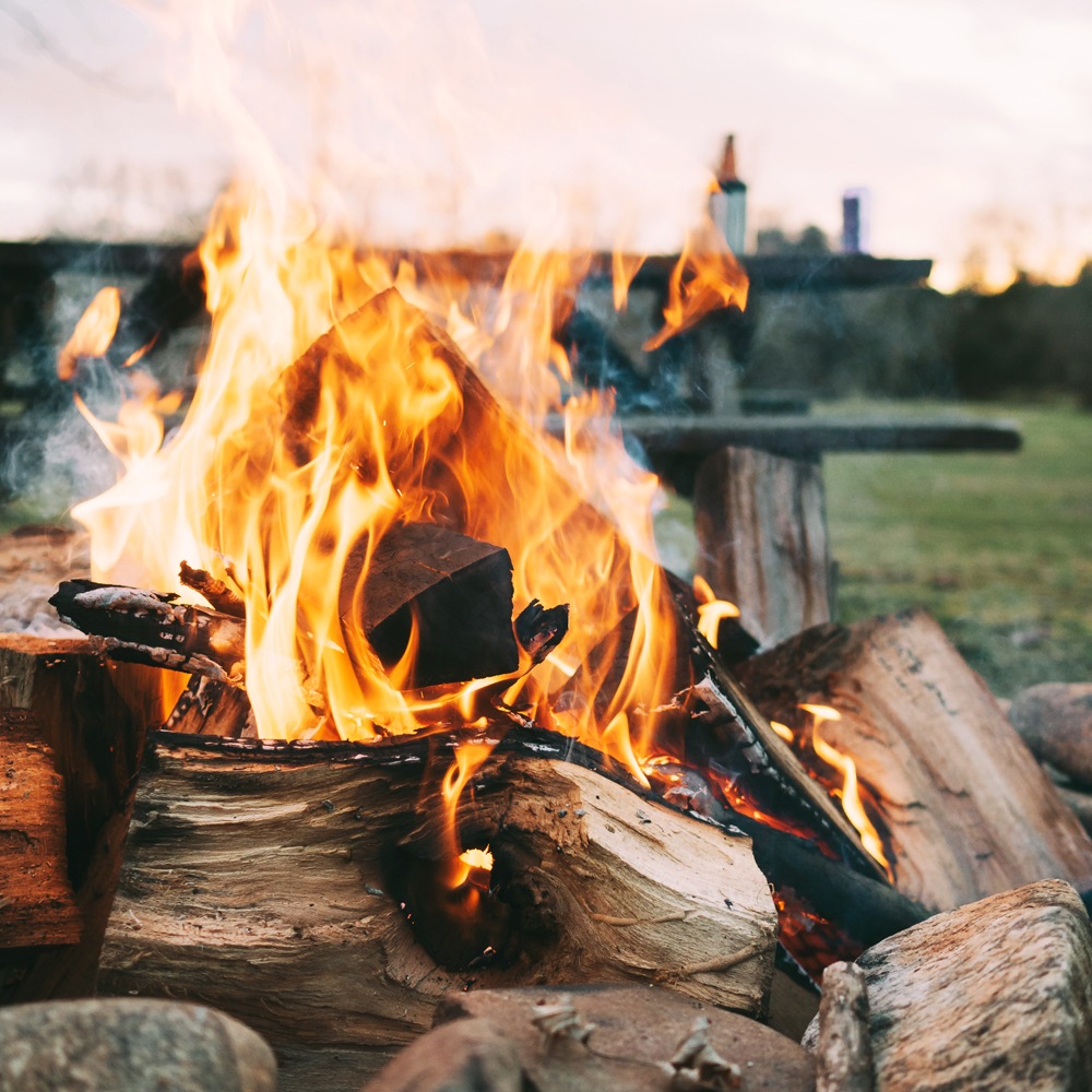 Bonfire Fragrance Oil image number null